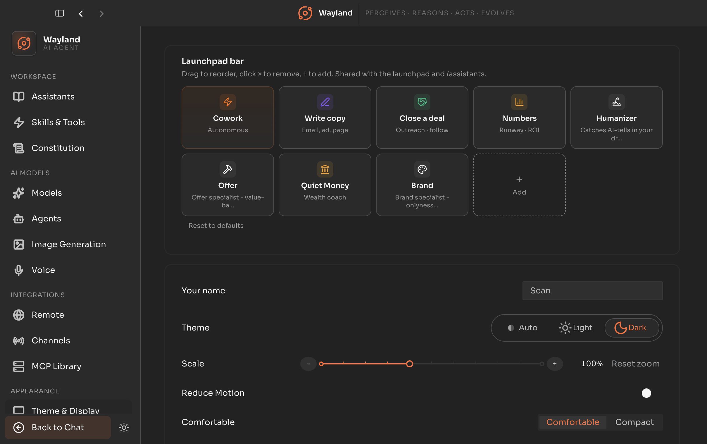 The Theme and Display settings panel with appearance and launchpad controls